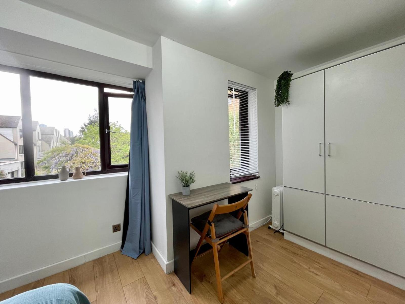 Casa de Férias Thamesview Canary Wharf With Freeparking *